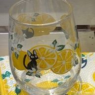 みねすとろぉねさんのアイコン画像