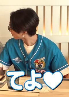 　〻 𝐓𝐚𝐠　🏷️