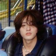 kpop妄想に溺れる女さんのアイコン画像