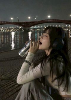 うるさいお隣さん