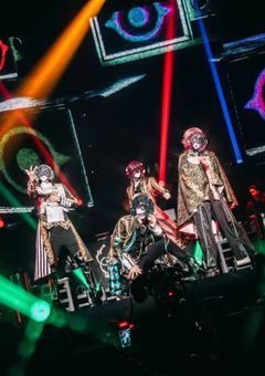 騎士X最年少は今日も愛される！