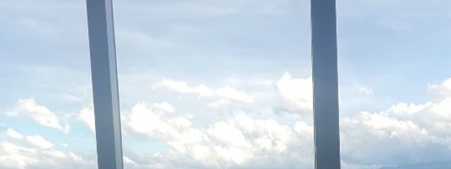 五月雨さんの壁紙画像