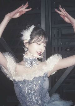 私のためと差し出す手に、握ってるそれは首輪でしょ