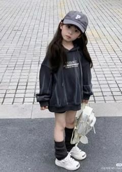 天才子役は今日も愛されている .