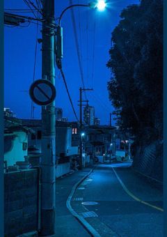 # . " 抱いて " が口癖の新人ライバー、本当にワンナイトしちゃった件