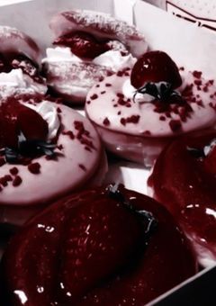 # . クズ男、生徒会長と付き合うことになったらしい