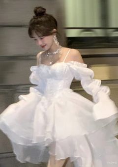                  ︎︎ ︎︎                         𝘗𝘳𝘪𝘯𝘤𝘦𝘴𝘴 ︎︎  .⋆𝜗𝜚