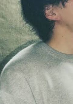 　#　　絶 賛　､　初 恋 拗 ら せ 中 で す　　　.