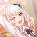 暁山 瑞希