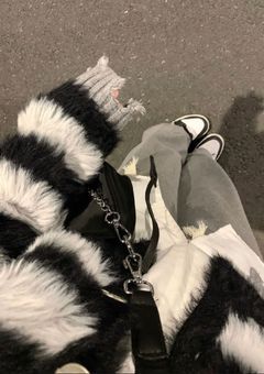 紅一点ちゃん𝐈𝐧𝐬𝐭𝐚𝐠𝐫𝐚𝐦