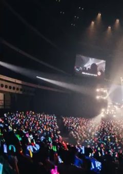 ラ イ ブ で 目 立 ち 過 ぎ て し ま っ た 件 に つ い て  。 ( 　　『 参 加 型 』