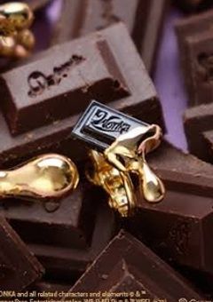 A kiss as sweet as chocolate