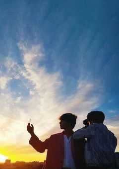 BTSの後輩としてデビュー!?甘く切ない恋物語。