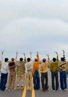 ℐℒℴ𝓋ℯ𝒴ℴ𝓊.*･ﾟ