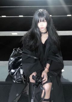 　変態カメラマン。